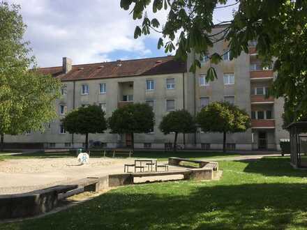 Praktische 2-Zimmer-Wohnung in Oberhausen - ideal für Pendler!