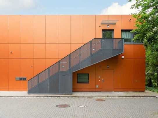 Modernes Büro mit Dachterrasse in Toplage