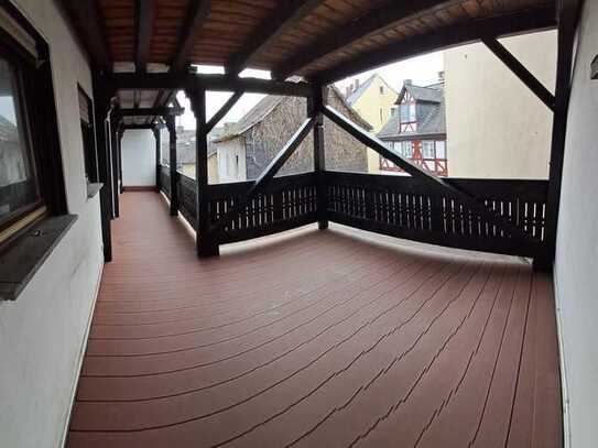 Wohnung mit Balkon und EBK direkt im Zentrum von Weilburg