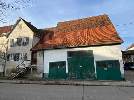 Altes Gebäude - Platz für neue Ideen!