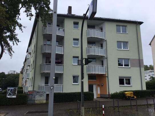 Nette Nachbarn gesucht: 3-Zimmer-Wohnung mit Balkon in guter Stadtlage