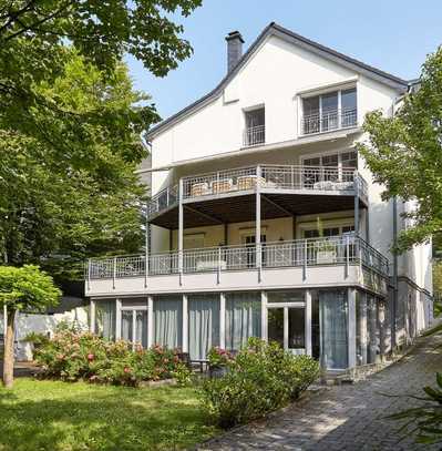 Wohnen am Aaper Wald: 5-Raum-Master-Maisonette + Garten. 2 Bäder. Parkett. EBK. Doppelgarage.