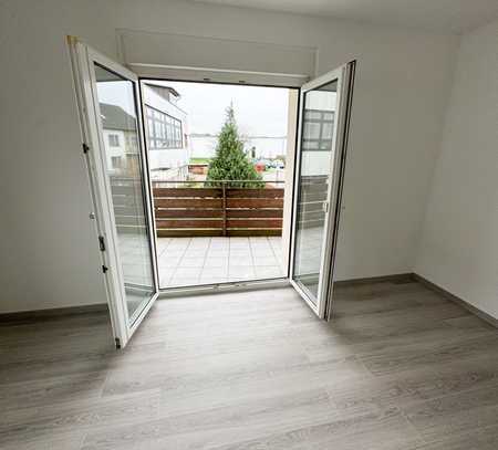 Frisch renovierte 3-Zimmer-Wohnung mit Balkon und Einbauküche in Gschwend