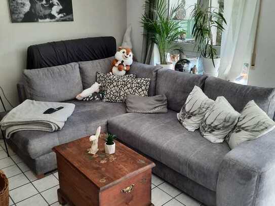 CHARMANTE 2,5 ZIMMER WOHNUNG in Großbettlingen, Keller, 2 Terrassen - Objekt Nr. 9062