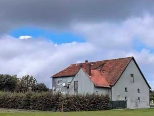 Familienfreundliches Mehrgenerationenhaus m. viel Platz und großem Grundst.