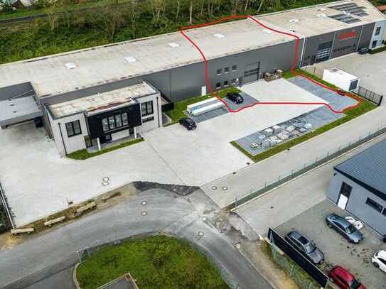 Moderne Lagerhalle mit innenliegendem Büro in zentraler Lage 560m2