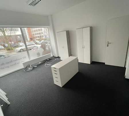 schönes und helles Ladenlokal, 71 m² Zentrallage - gegenüber des Marien-Hospitals