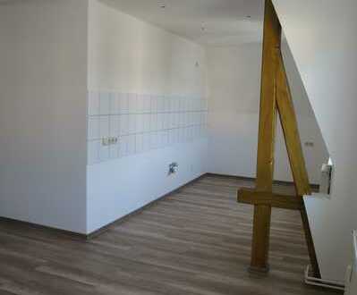 Helle 2-Raum-Wohnung - ganz zentral & verkehrsberuhigt in Heidenau