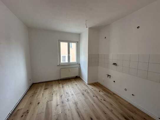 Stilvolle 1,5-Zimmer-Wohnung in Dresden-Bühlau, Erstbezug nach Generalsanierung