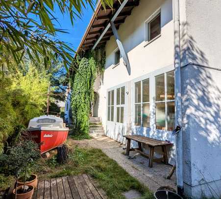 Lichtdurchflutete Wohnung/DHH mit Garten, Balkon, Terrasse nahe München/Starnberg mit Bergblick