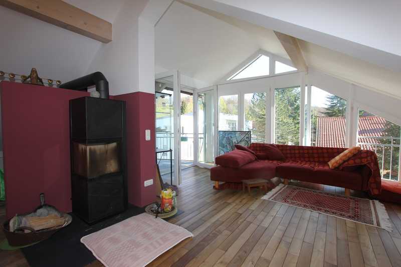                                                               Herrsching am Ammersee helle,ruhig 2 Zi. DG-Whg. Parkett, tolle EBK, Balkon, Ka&hellip;                                                       in Herrsching am Ammersee (Starnberg)