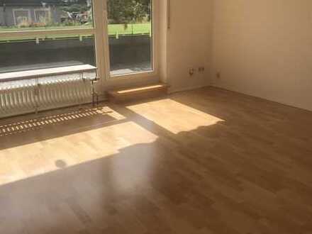 Lichtdurchflutete Wohnung mit drei Zimmern in beliebter Lage in Bad Nauheim