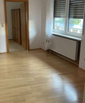 Stilvolle, gepflegte 2-Zimmer-Wohnung in Kitzingen