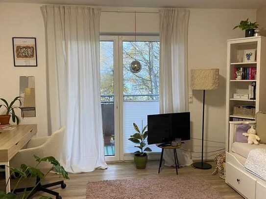 423 € - 24 m² - 1.0 Zi.
Nachmieter gesucht!
Schönes, modernes WG Zimmer