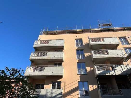MIT BALKON ZUR RUHIGEN SÜDSEITE