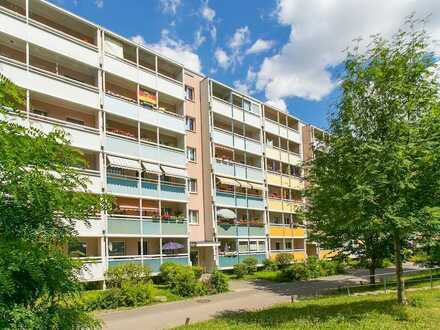 Besichtigen, bewerben und in frischrenovierte Wohnung einziehen!