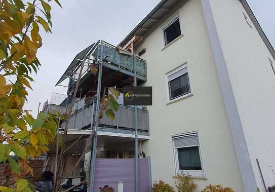 3-Zimmerwohnung mit großem Balkon in begrünter Lage