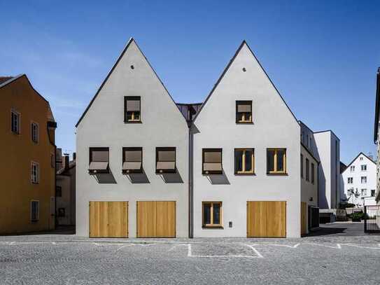 Charmante 3-Zimmer-Dachgeschoss-Wohnung im Zentrum Landshuts