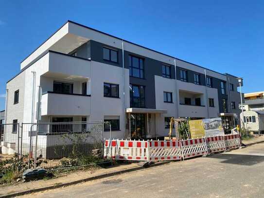 Neubau 4-Zimmer-Wohnung, über den Dächern der Stadt