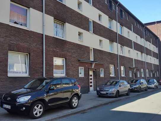 Wanheimerort - Thorner Straße, 2 1/2 Zimmer Wohnung zum 01.05.2025 zu vermieten