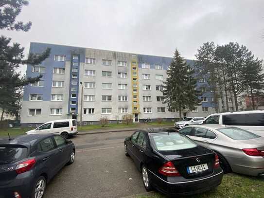 große 4 Zimmerwohnung im 1. Obergeschoss