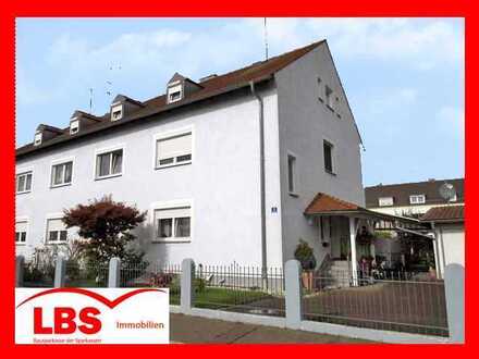 "LEBENSQUALITÄT MIT EIGENTUM"-Gepflegte und attraktive ETW mit Gartenanteil und Garage in Schwandorf