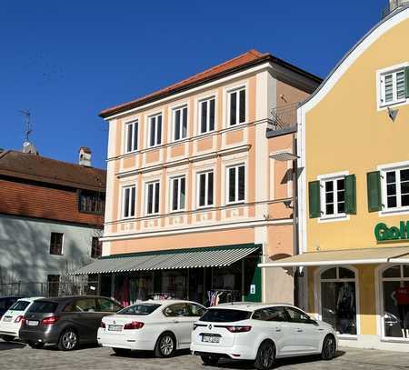 Bad Griesbach: Familienwohnung oder Feriendomizil - wunderschöne 3-Zimmer-Wohnung am Stadtplatz