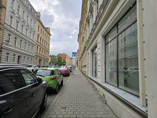 Büro/Laden mit Wohnmöglichkeit in Innenstadt zu vermieten