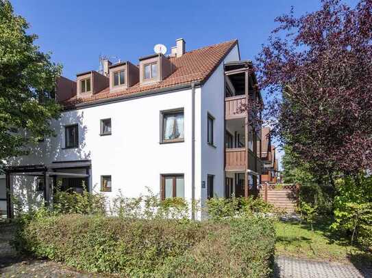 Charmante 2-Zimmer-Dachgeschosswohnung mit Balkon in ruhiger Lage am Ostpark