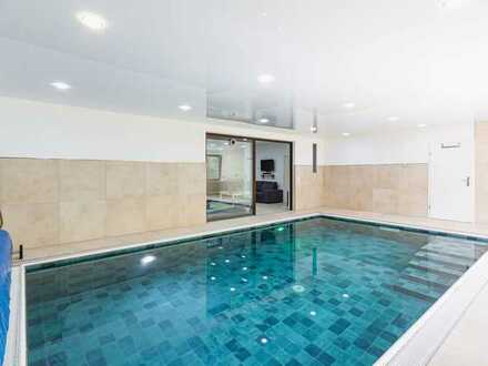 Luxuriöses 1-2 Familienhaus * Mit exklusivem Indoor-Pool