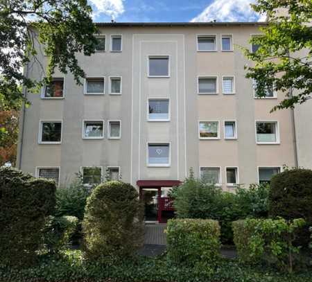 3-Zimmer-EG-Wohnung mit Balkon und Einbauküche