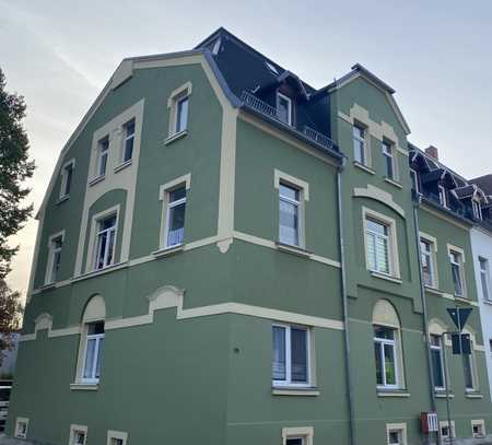 Schöne und vollständig renovierte 6-Raum-DG-Wohnung in Neukirchen