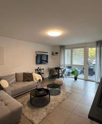 Sehr schöne 2-Zimmer-Wohnung mit Terrasse und Einbauküche in Köln Worringen