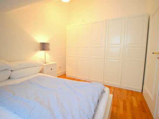 Traumhaftes Altbau Schmuckstück am Oppenheimer Platz