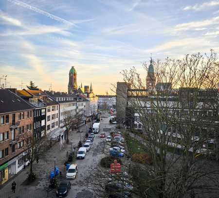 Geräumiges, helles und vielseitig einsetzbar Büro-, Praxis- bzw. Geschäftsräume