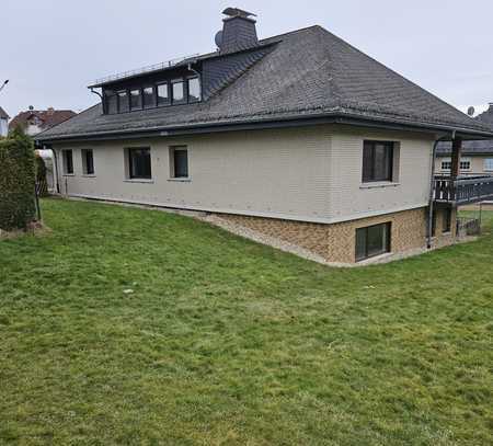 VIEL PLATZ IN LÄNDLICHER IDYLLE * 2 Familienhaus *