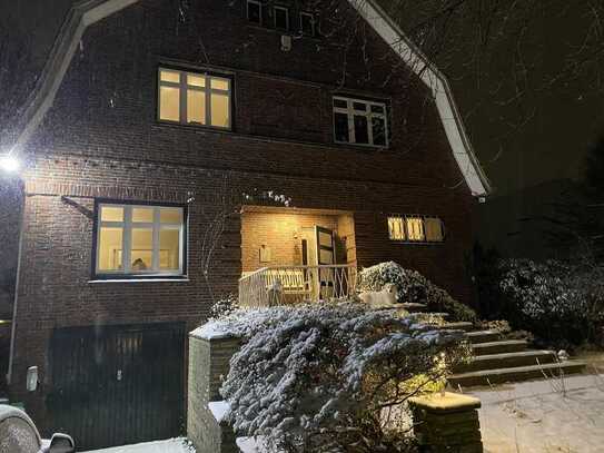 Hamburg - Klassisches Backsteinhaus von 1933