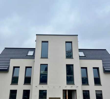 Erstbezug - geschmackvolle 2-ZKB-Neubauwohnung mit Loggia