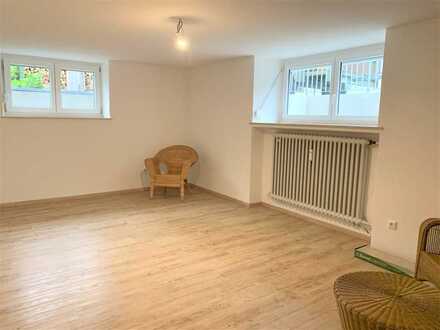 Anfragen bitte nur per Email - 1-Zimmer-Wohnung in Bad Wörishofen - nur an Dame zu vermieten -
