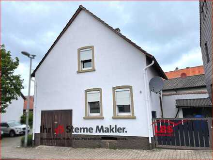 Kleines Haus mit Hof und Garage