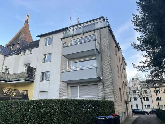 Helle 1-Zimmer-Penthouse-Wohnung mit Terrasse im Südviertel