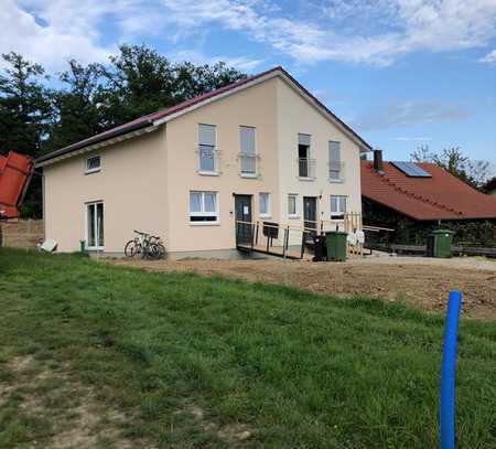 Stilvolles, geräumiges und neuwertiges 5-Zimmer-Haus in Knittlingen