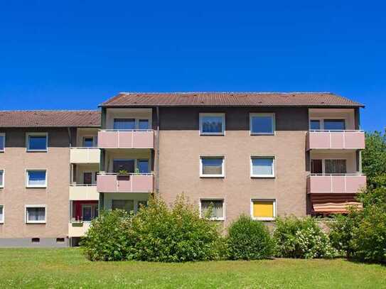 Gemütliche 3 - Zimmer Wohnung mit neuem Laminatboden, neuem Duschbad und Balkon