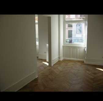 Sanierte 4-Altbau Wohnung mit Terrasse in Karlsruhe Nicht an WG !!