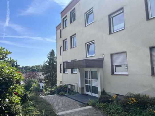 Viel Platz für die ganze Familie! 4-Zimmer mit Balkon und Garage