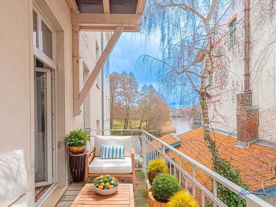 Bezugsfreie Wohnung mit Wasserblick vom Balkon direkt an der Havel Nähe Altstadt Spandau