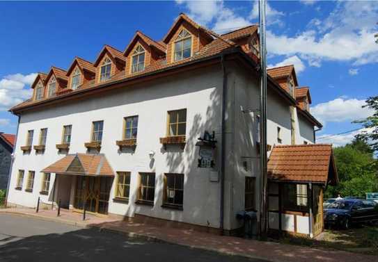 Traditions-Hotel mit 28 Zimmern im Herzen der malerischen Landschaft von Gehlberg