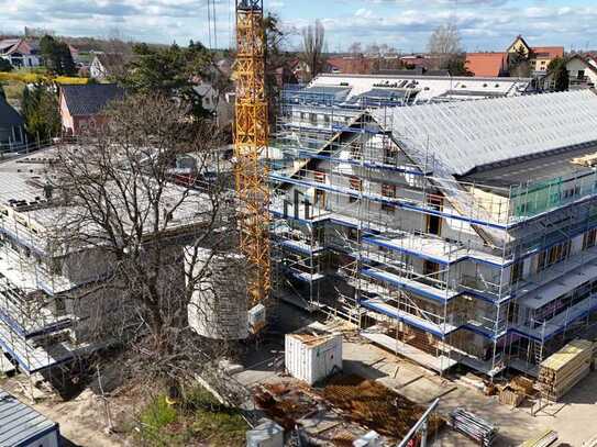 **ERSTBEZUG: Moderne 4,5-Raum-Wohnung im Grünen**