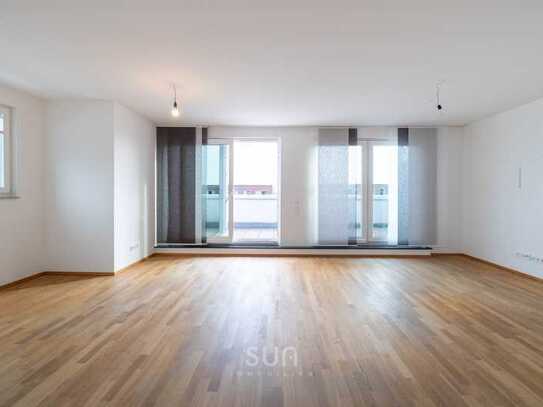 ***Traumhaftes Ausblick in Top-Lage Riedberg***4 Zi-Penthouse-Whg mit EBK & 2 sonnige Dachterrassen