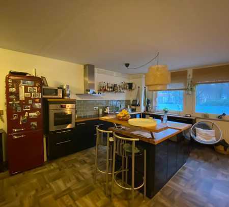 Wohnen am Flaucher: 2,5 Zi. EG mit großer Wohnküche, Terrasse & TG Stellplatz